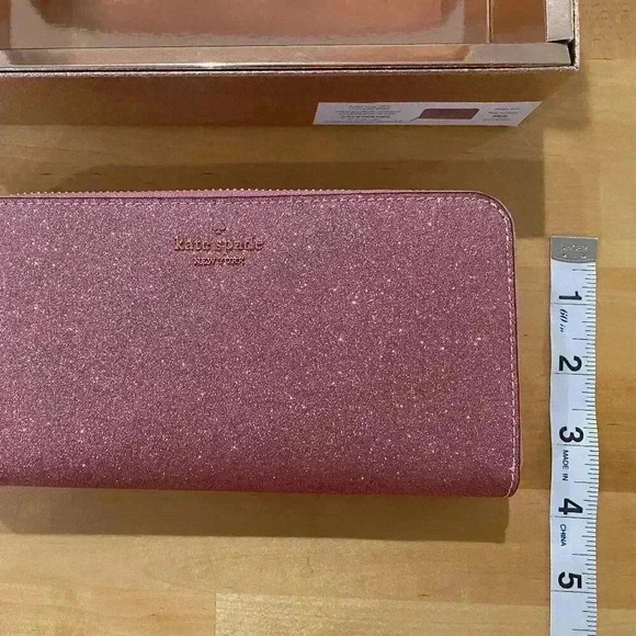 Kate Spade Full Zip Pink Glitter Wallet, NWT (box) - Picture 6 of 9